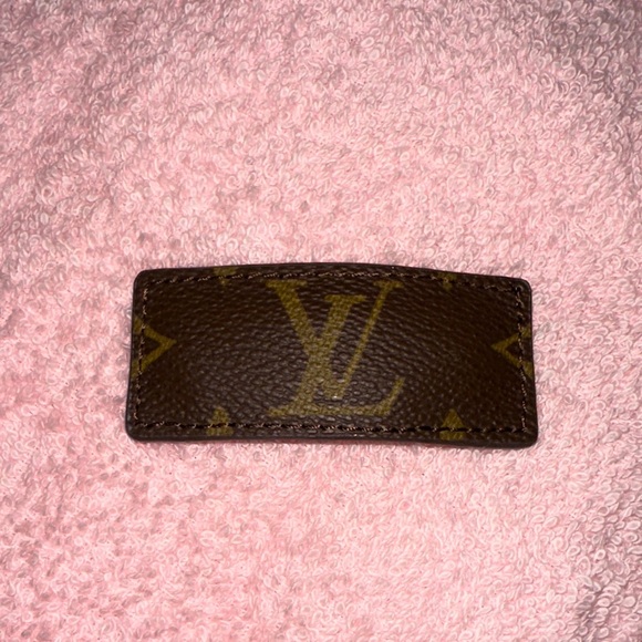 The Unbranded Brand Accessories - Hair Clip/Hair Barrette Brown Leather (New in Pack)